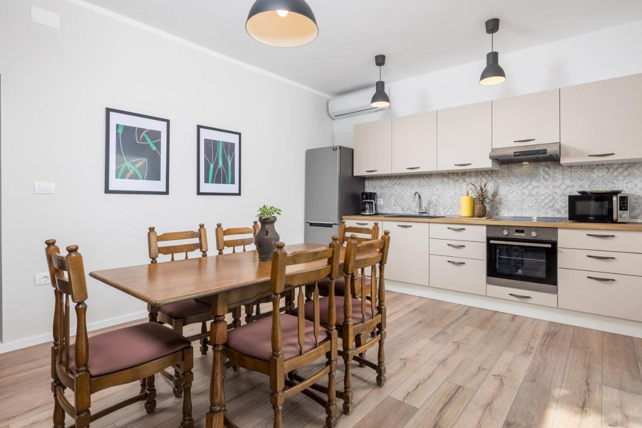 Apartment Div Ловран Экстерьер фото