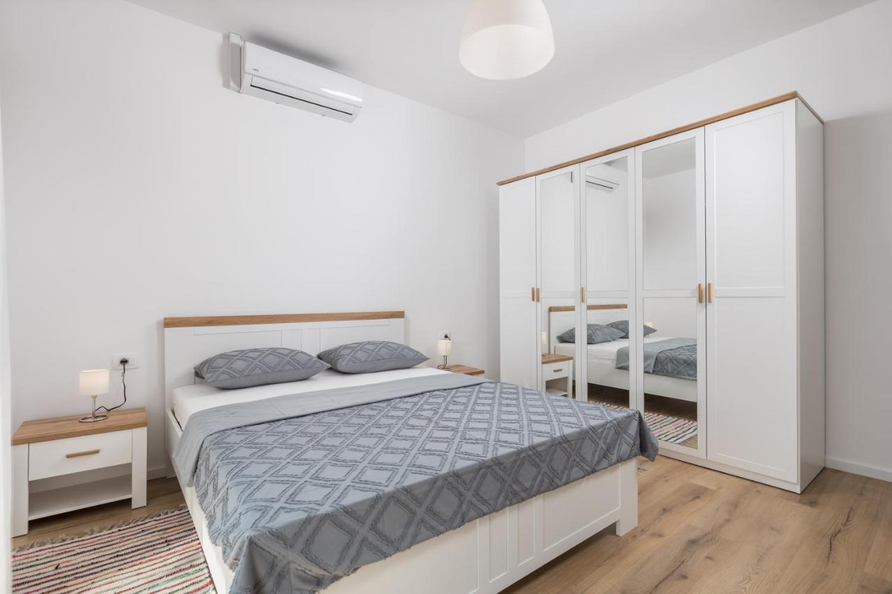Apartment Div Ловран Экстерьер фото